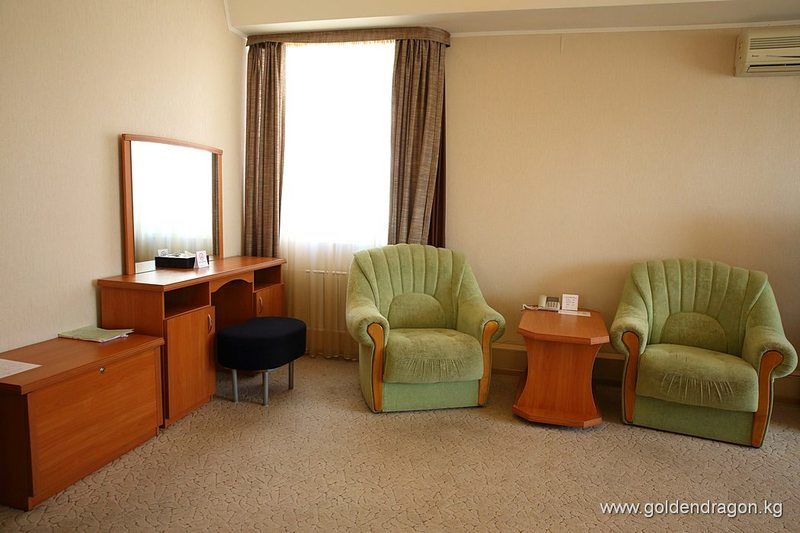 Golden Dragon Hotel Bishkek Luaran gambar